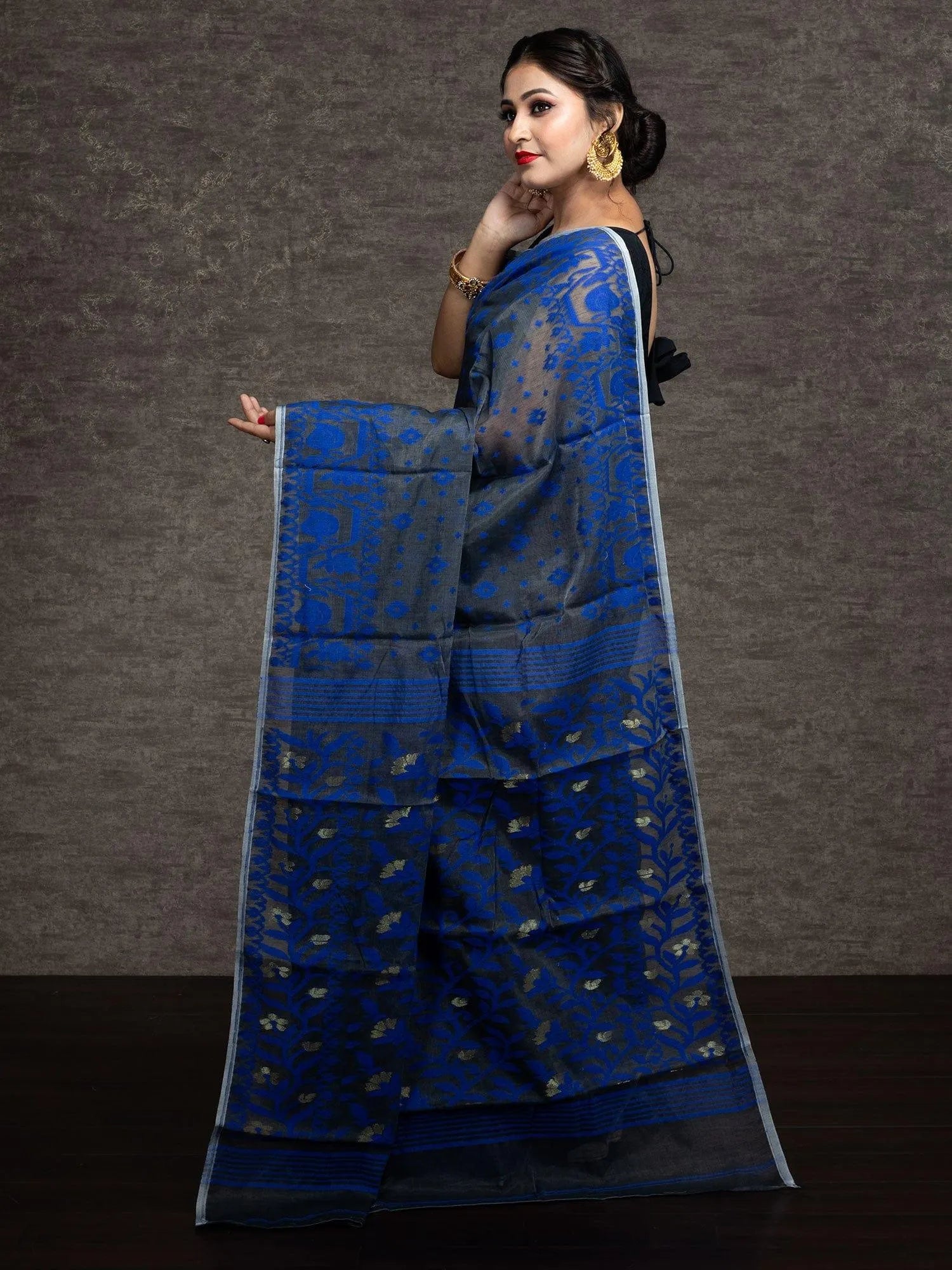 Wonderful Allover Ash Blue Soft Dhakai Jamdani Saree - WeaversIndia