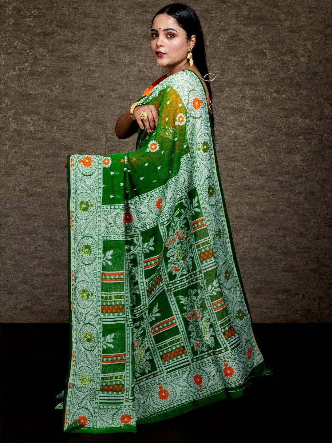 Wonderful Allover Green Soft Dhakai Jamdani Saree - WeaversIndia