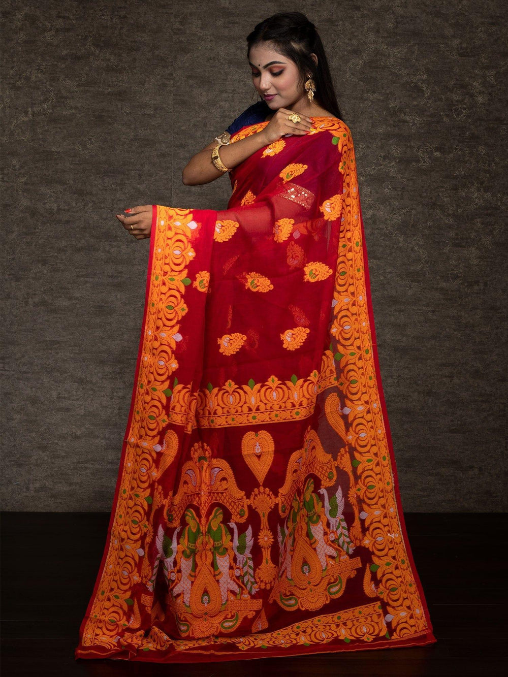 Wonderful Allover Red Soft Dhakai Jamdani Saree - WeaversIndia