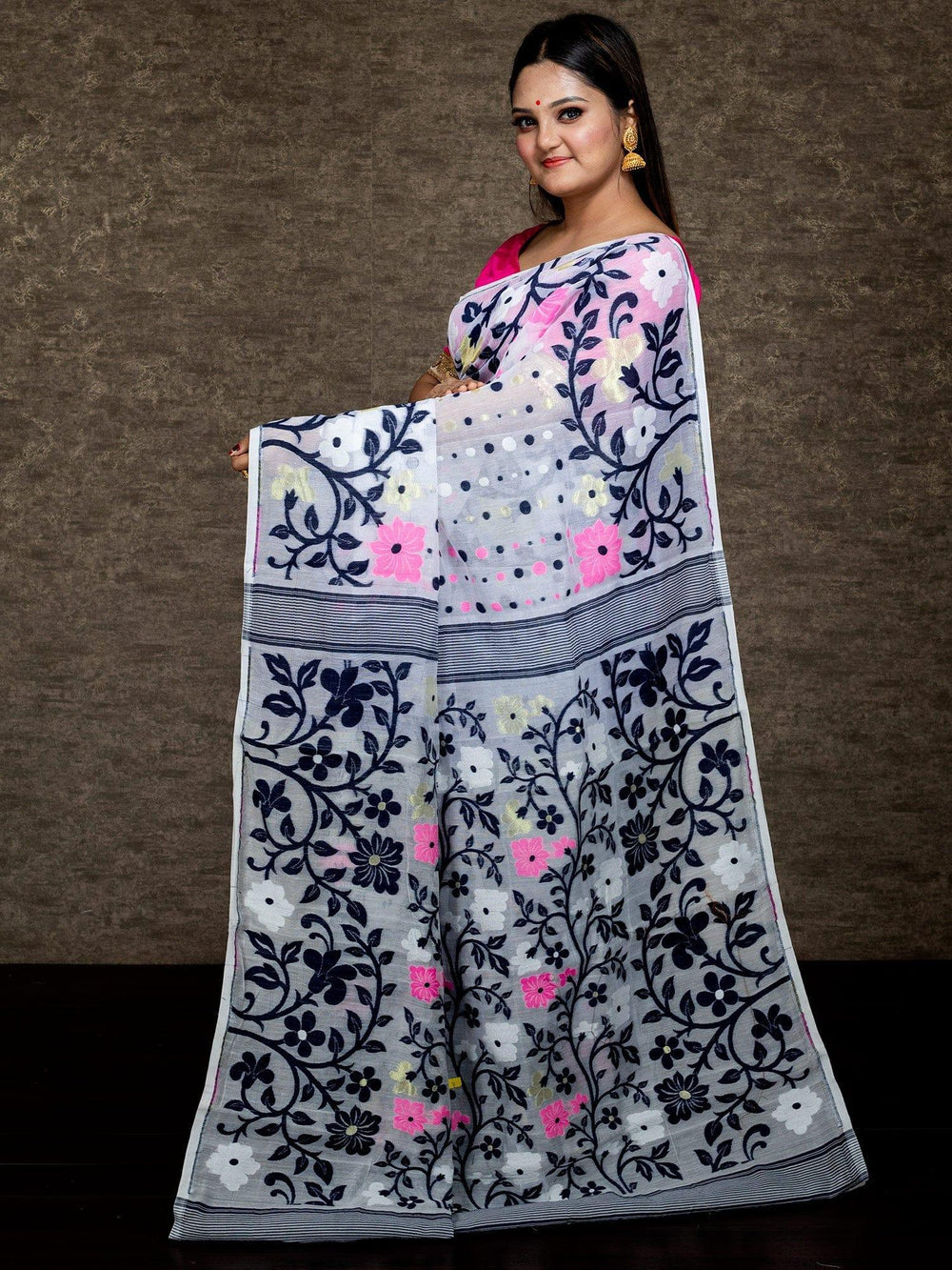 Wonderful Allover White Soft Dhakai Jamdani Saree - WeaversIndia