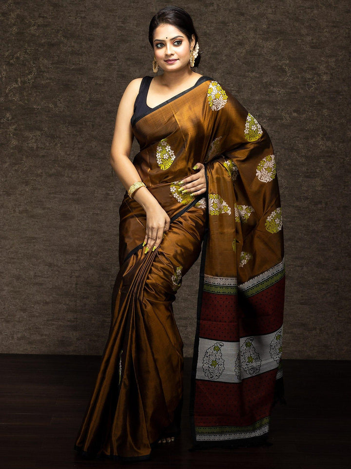 Wonderful Coyote Brown Kanchipuram Silk Saree - WeaversIndia