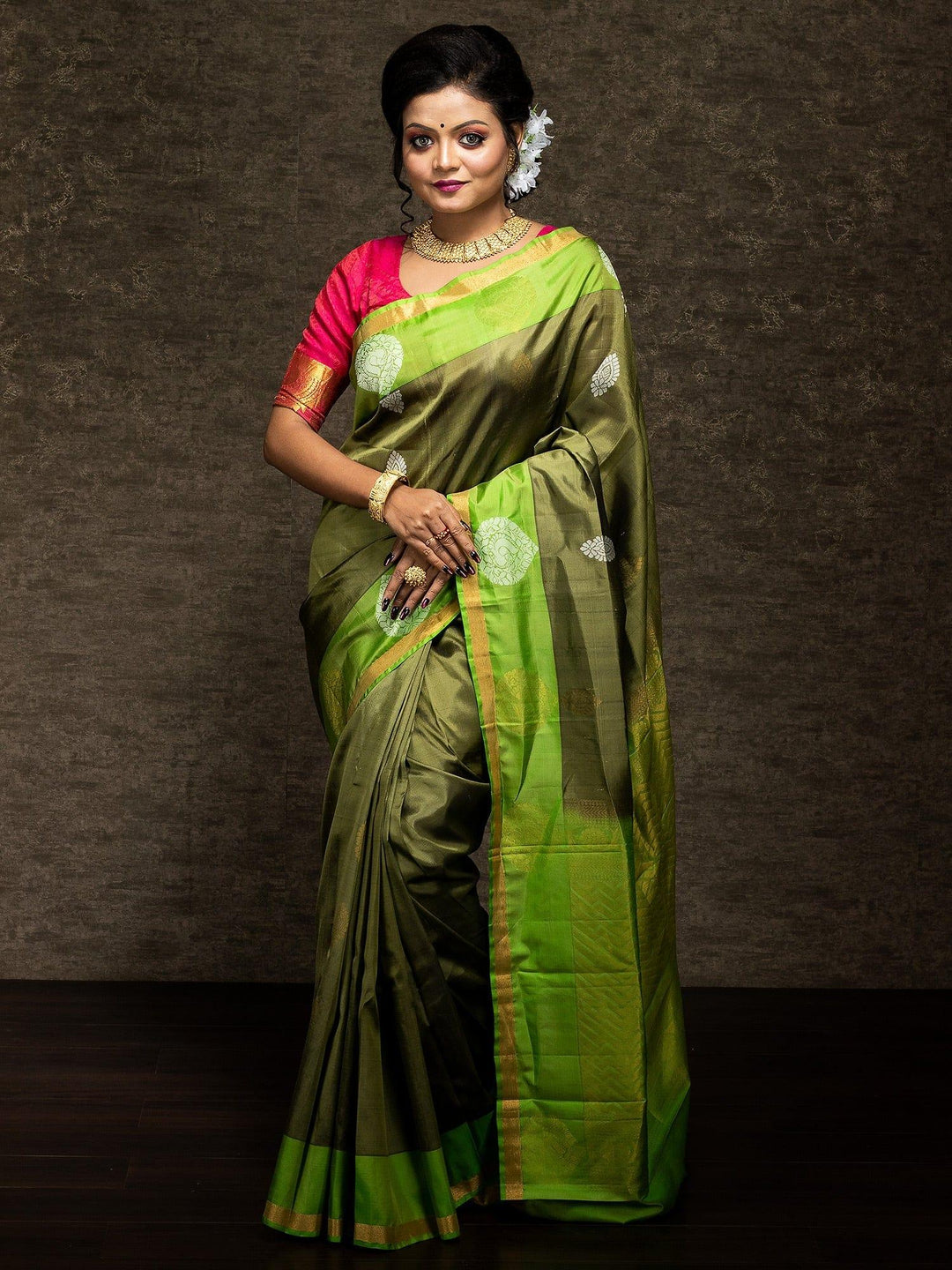 Wonderful Olive Kanchipuram Silk Saree - WeaversIndia